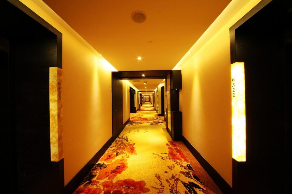 Xiongzhao Grand Hotel Weishan دالي المظهر الخارجي الصورة